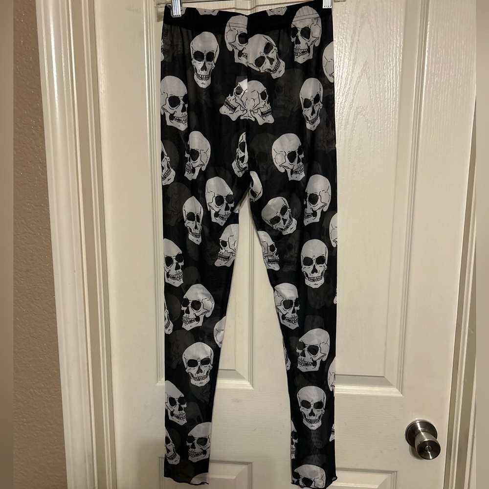 Morvia Women Halloween Goth Skull Goth Emo Leggings Large Black/White choose new